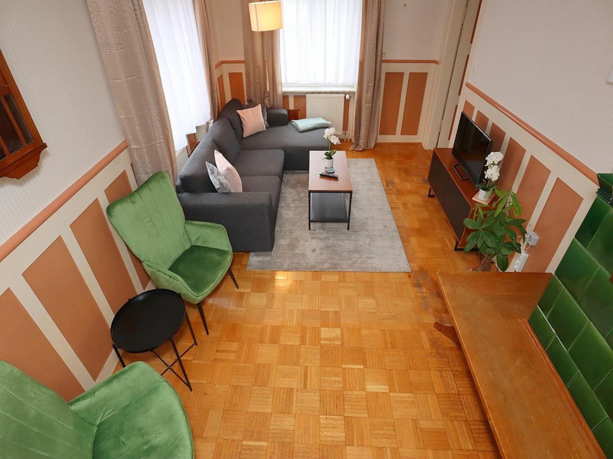 Cozy Apartment In Schwenningen With Garden Villingen-Schwenningen Luaran gambar